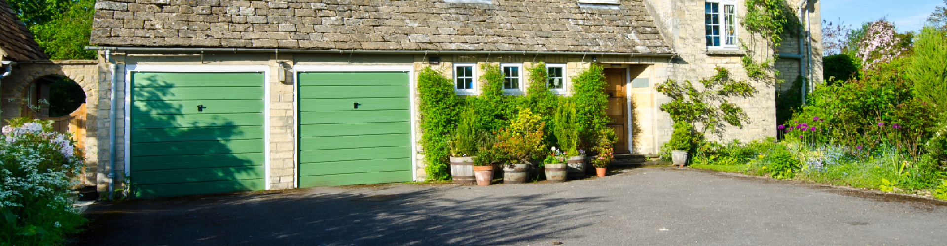 How Insulated Garage Doors Can Help Reduce Your Energy Bills